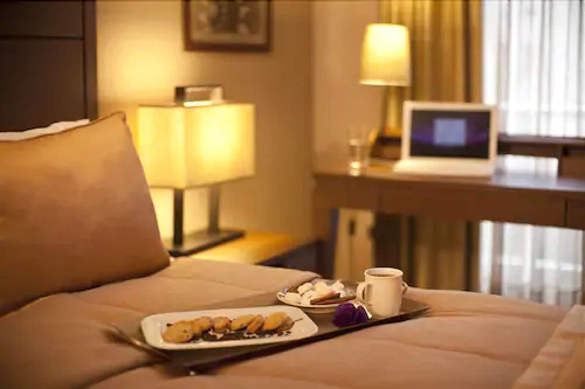 Continental Hotel Pera Istanbul Ngoại thất bức ảnh