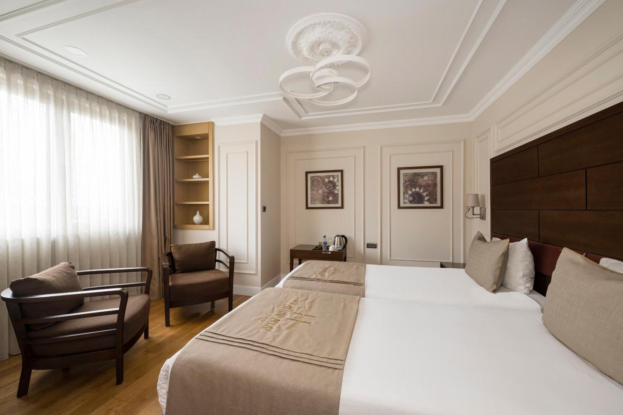 Continental Hotel Pera Istanbul Phòng bức ảnh