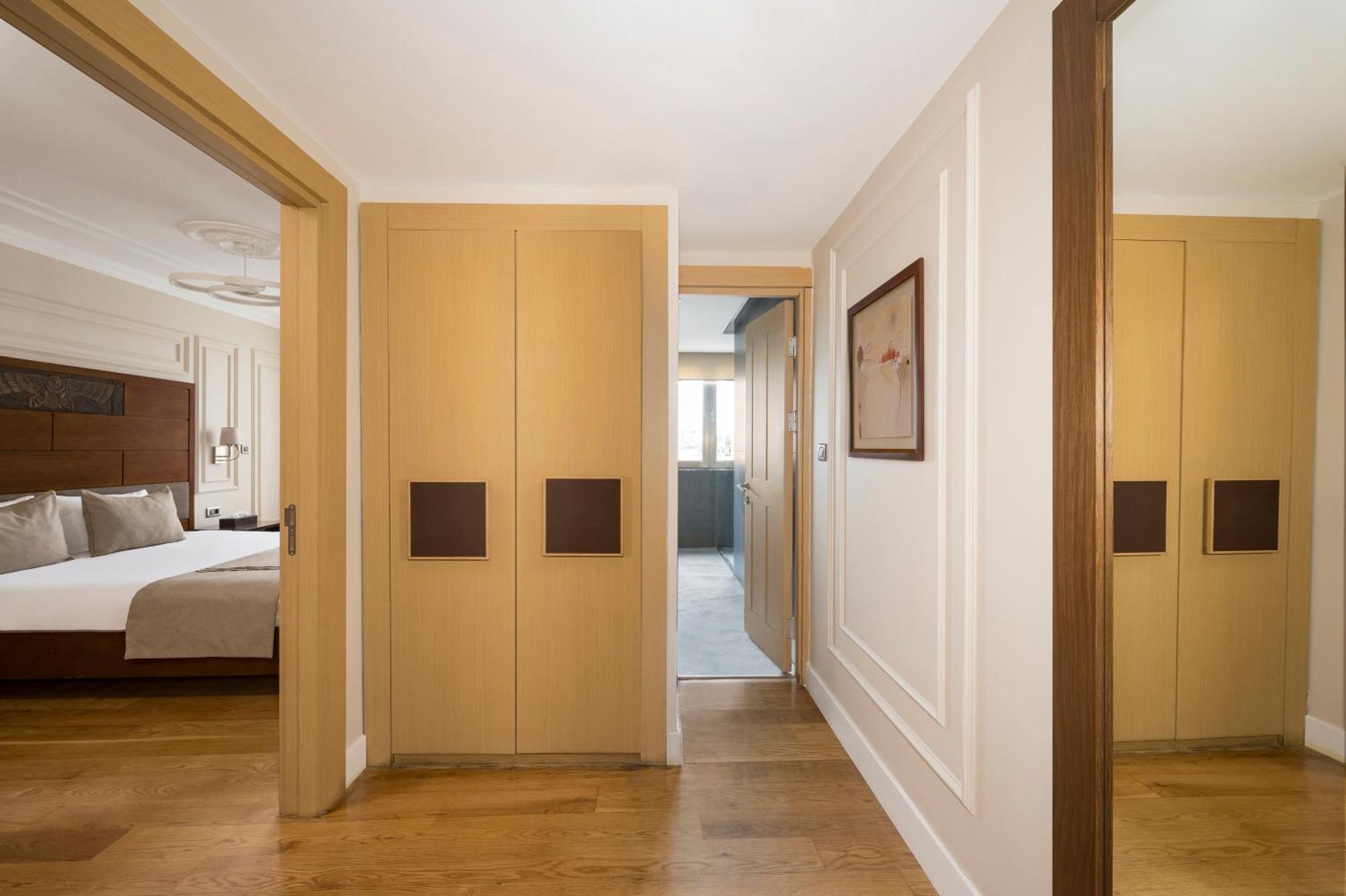 Continental Hotel Pera Istanbul Phòng bức ảnh