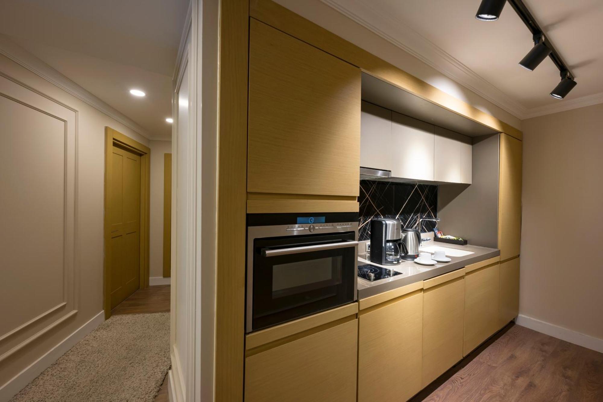 Continental Hotel Pera Istanbul Phòng bức ảnh